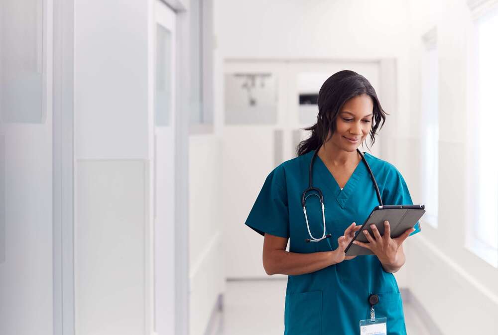 5 reasons why NHS trusts choose Zivver image